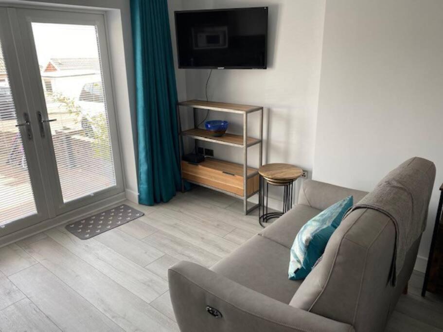 Luxury Mumbles View Studio Apartment Swansea Buitenkant foto